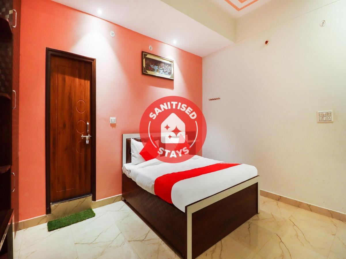 Oyo Lck1233 Rivaaj Palace Lucknow Exterior foto